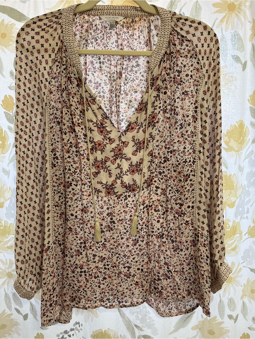 Lucky Brand Beige Floral V-Neck Peasant Blouse